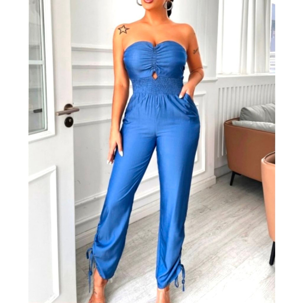 ChicMe Strapless Smocked Blue Jumpsuit – Size M - Picture 8 of 10